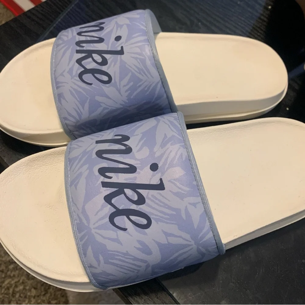 Nike Blue Patterned Slides - Picture 2 of 4